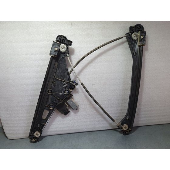 Elevalunas Delantero Izquierdo para Peugeot 3008