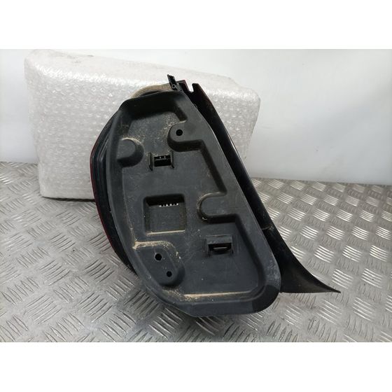 Piloto Trasero Derecho Para Citroen C5 Berlina