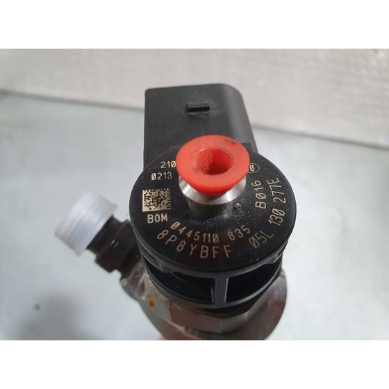 Inyector para Volkswagen Passat Variant (Cb5)