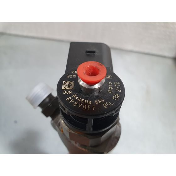 Inyector para Volkswagen Passat Variant (Cb5)