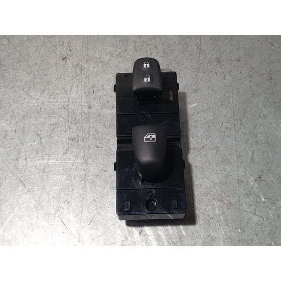 Mando Elevalunas Delantero Derecho para Nissan Qashqai (J11)