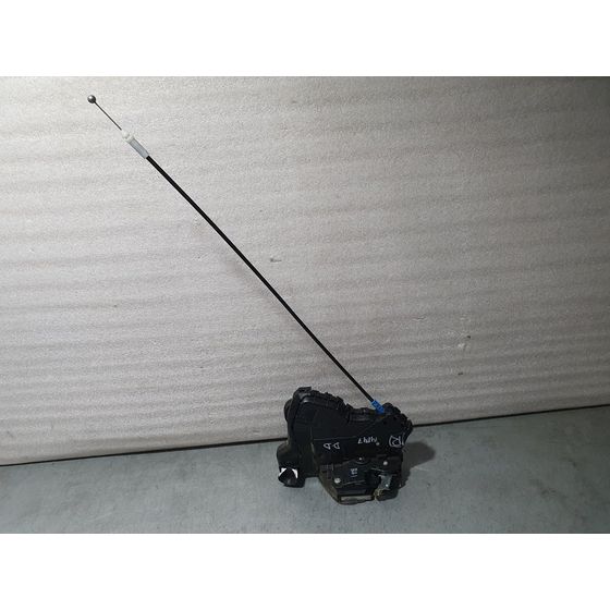 Cerradura Puerta Delantera Derecha Para Toyota Auris