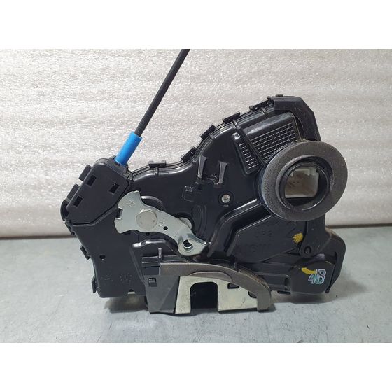 Cerradura Puerta Delantera Derecha Para Toyota Auris
