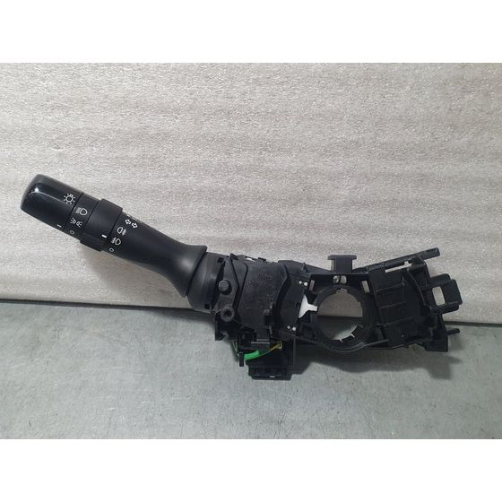 Mando Luces Para Toyota Yaris