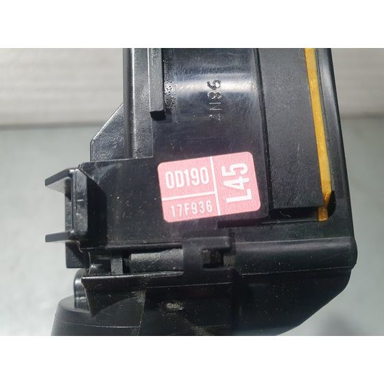 Mando Limpia para Toyota Yaris