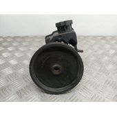 Bomba Direccion Para Mercedes Clase C  Familiar