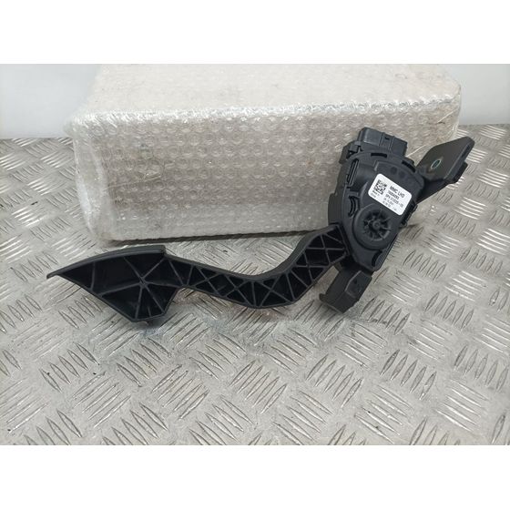 Potenciometro Pedal para Mitsubishi Space Star 120