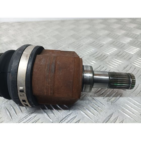 Transmision Delantera Izquierda Para Kia Sportage