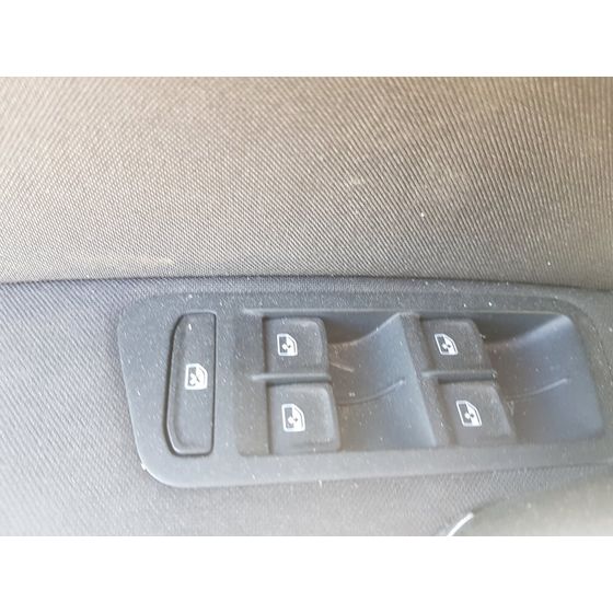 Mando Elevalunas Delantero Izquierdo Para Volkswagen Golf Vii Lim.