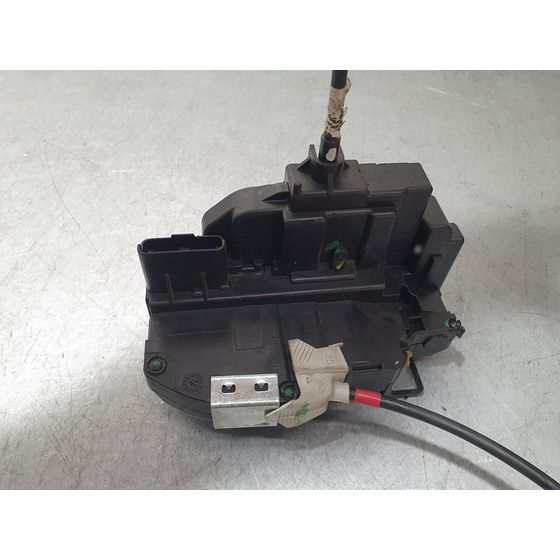 Cerradura Puerta Trasera Izquierda Para Nissan Qashqai
