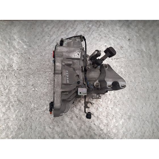 Caja Cambios Para Mazda 2 Lim.