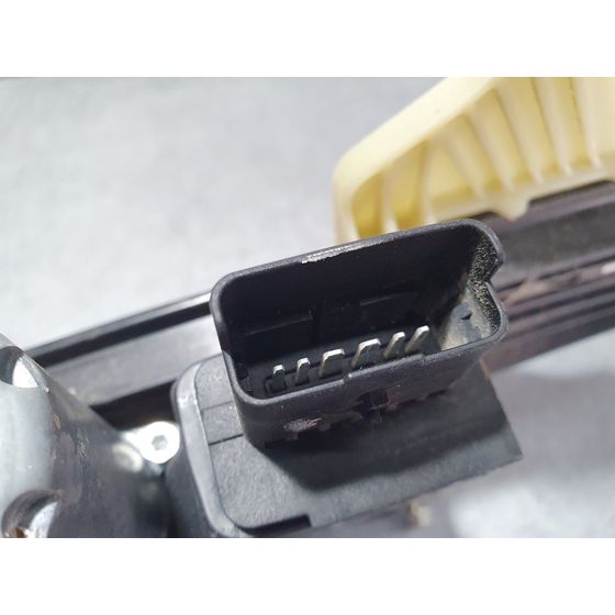 Elevalunas Trasero Derecho Para Peugeot Rifter