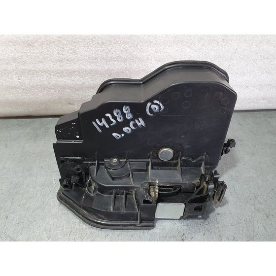 Cerradura Puerta Delantera Derecha Para Bmw Serie 7