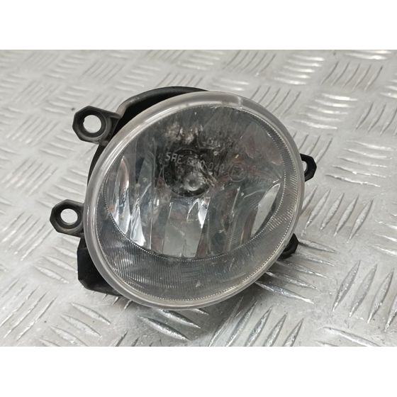 Faro Antiniebla Izquierdo Para Toyota Yaris