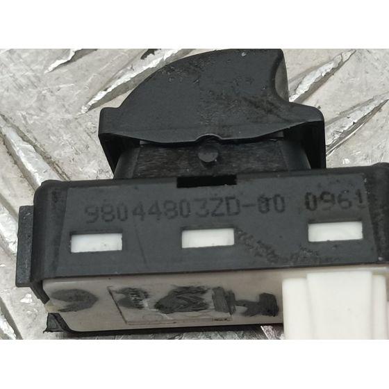 Mando Elevalunas Trasero Izquierdo Para Citroen C4
