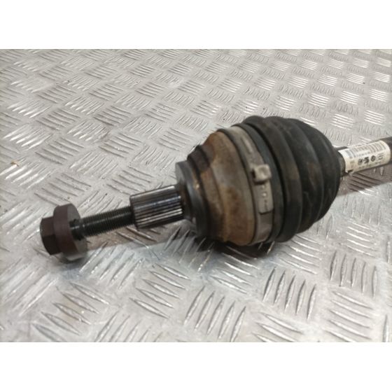 Transmision Delantera Izquierda Para Volkswagen Golf Plus