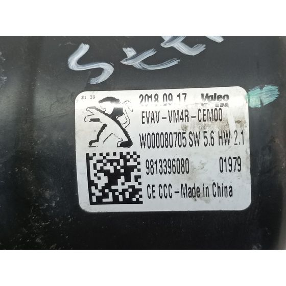 Motor Limpia Delantero Para Peugeot 508