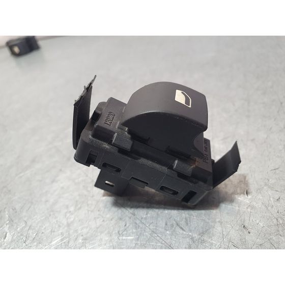 Mando Elevalunas Trasero Derecho Para Peugeot 508