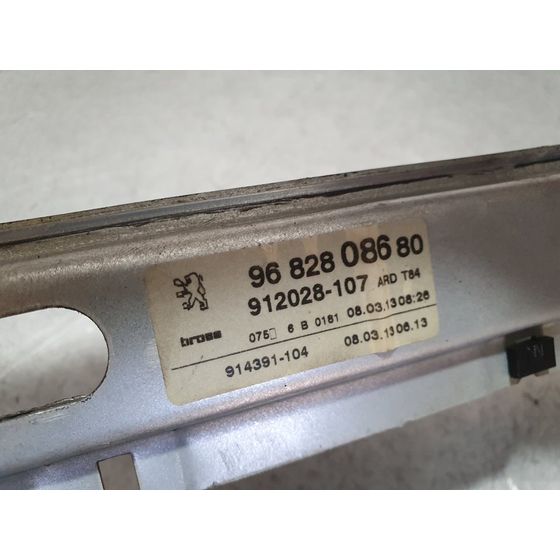 Elevalunas Trasero Derecho Para Peugeot 3008