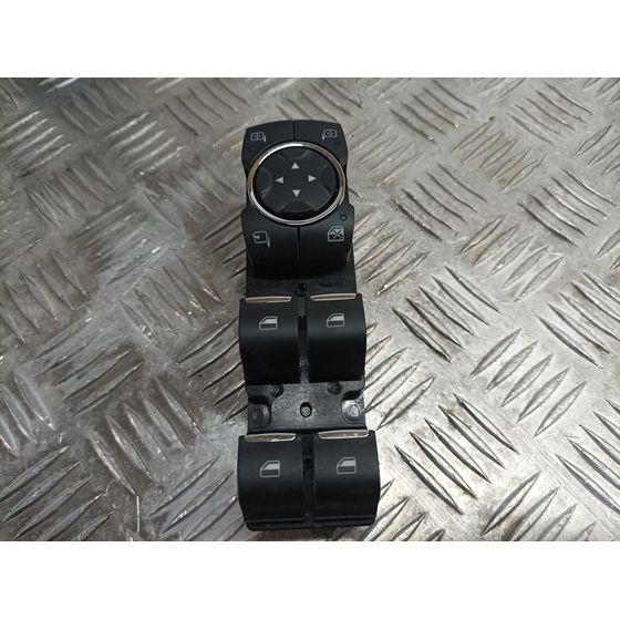 Mando Elevalunas Delantero Izquierdo  Para Ford Ecosport