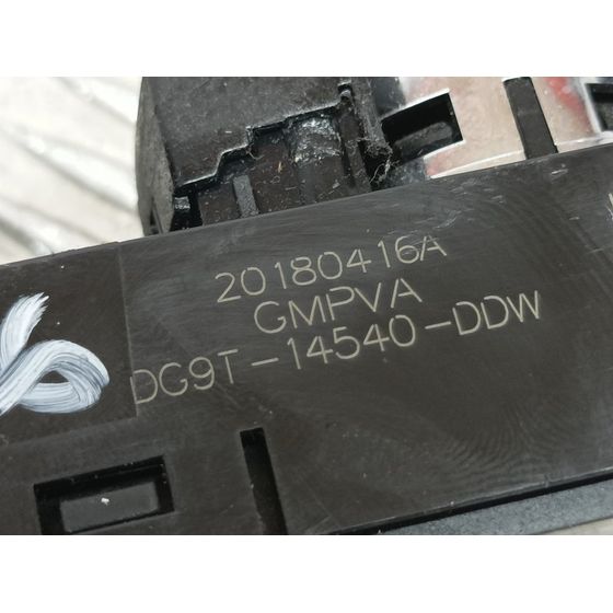 Mando Elevalunas Delantero Izquierdo Para Ford Mondeo Lim.