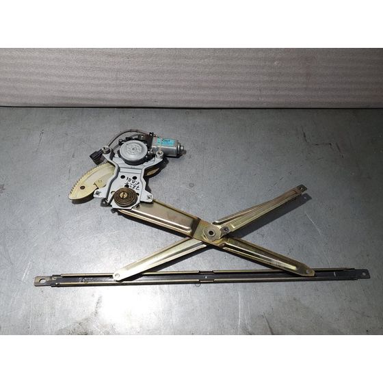 Elevalunas Delantero Derecho Para Kia Carnival Ii