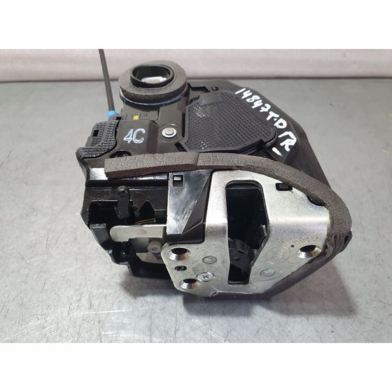 Cerradura Puerta Trasera Derecha Para Toyota Auris