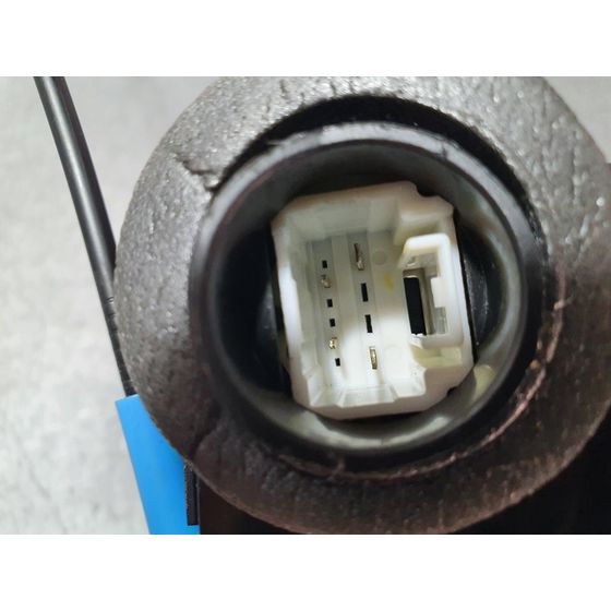 Cerradura Puerta Trasera Derecha Para Toyota Auris