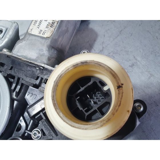 Elevalunas Trasero Derecho Para Toyota Auris