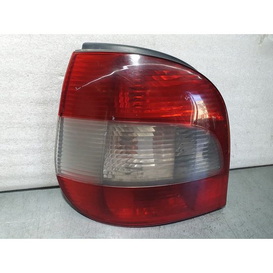 Piloto Trasero Izquierdo para Renault Scenic
