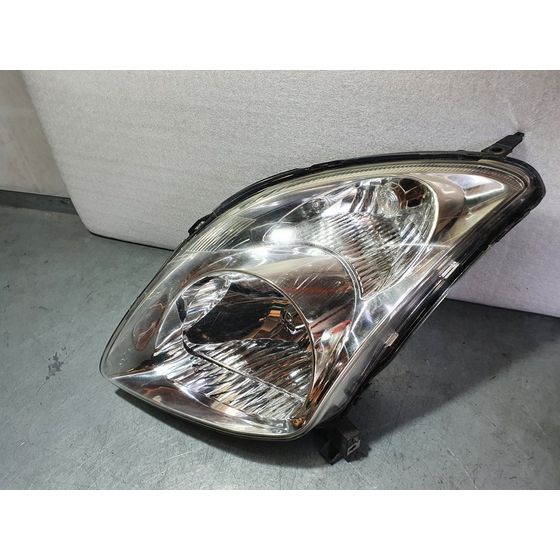 Faro Izquierdo Para Suzuki Swift Berlina