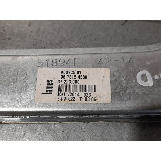 Elevalunas Delantero Derecho Para Peugeot 208