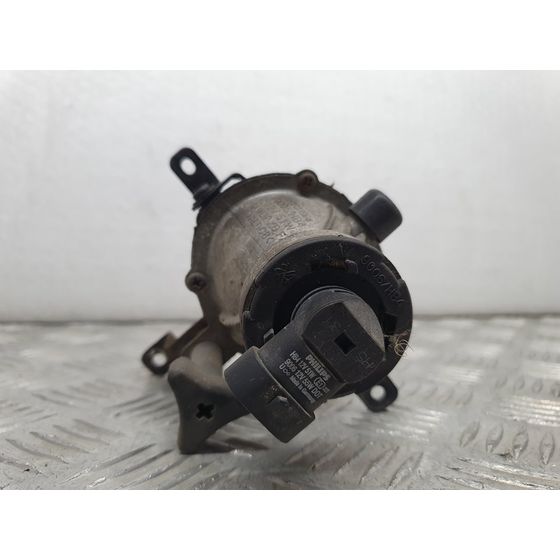 Faro Antiniebla Derecho Para Kia Cerato
