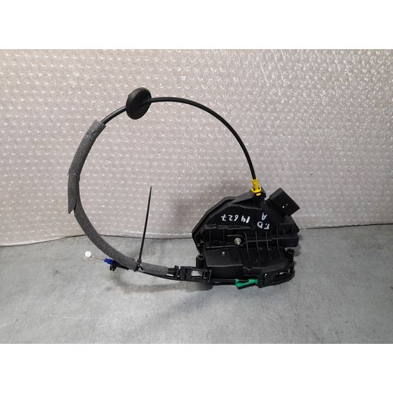 Cerradura Puerta Trasera Derecha Para Kia Cee'd