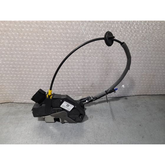 Cerradura Puerta Trasera Derecha Para Kia Cee'd