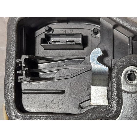 Cerradura Puerta Trasera Derecha Para Bmw Serie 1 Lim.