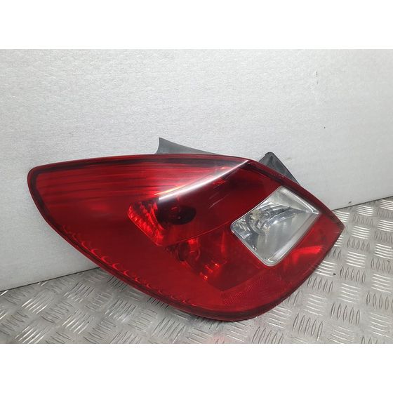 Piloto Trasero Izquierdo Para Opel Corsa D