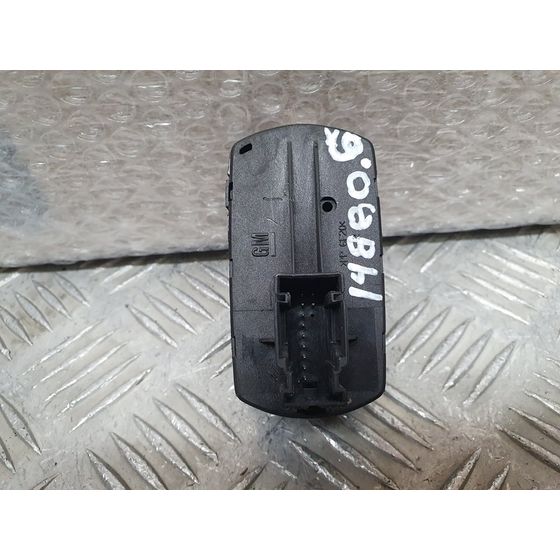 Mando Elevalunas Delantero Izquierdo para Opel Corsa D