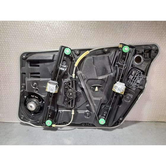 Elevalunas Delantero Izquierdo para Mercedes-Benz Clase Gla (W156)
