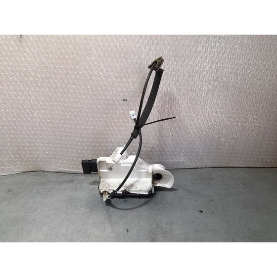 Cerradura Puerta Delantera Izquierda  Para Peugeot 3008