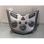 Mando Calefaccion / Aire Acondicionado Para Chevrolet Aveo