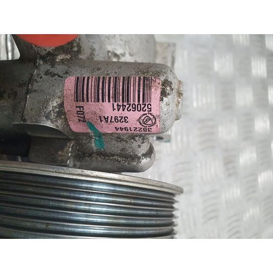 Bomba Direccion para Opel Combo D