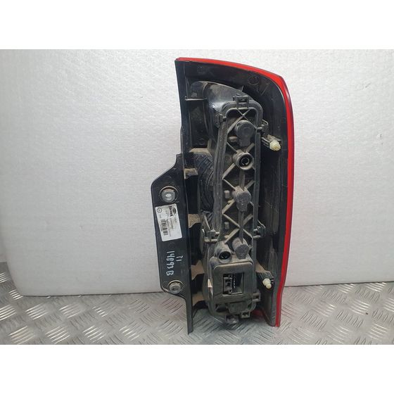 Piloto Trasero Izquierdo para Fiat Fiorino