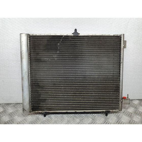 Condensador / Radiador Aire Acondicionado Para Peugeot 208