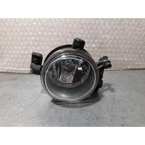 Faro Antiniebla Derecho Para Ford Focus Berlina