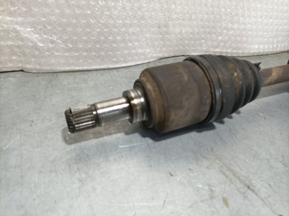 Transmision Delantera Derecha Para Lancia Lancia Y