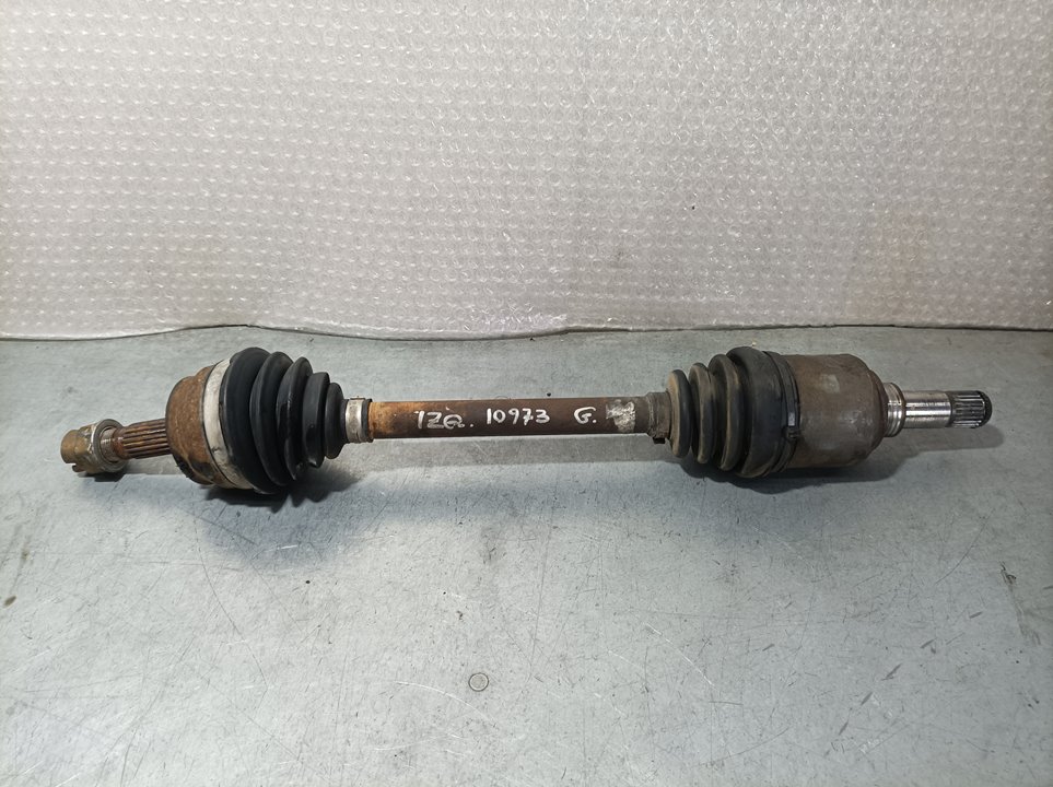 Transmision Delantera Izquierda Para Lancia Lancia Y