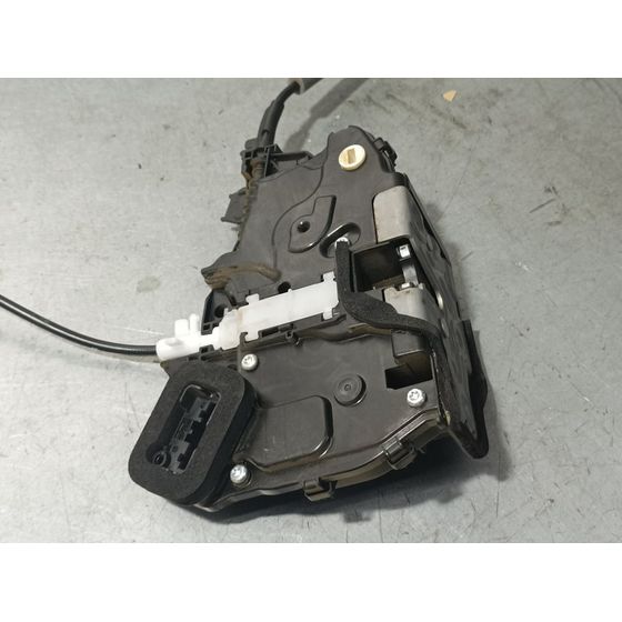 Cerradura Puerta Trasera Izquierda Para Skoda Kamiq