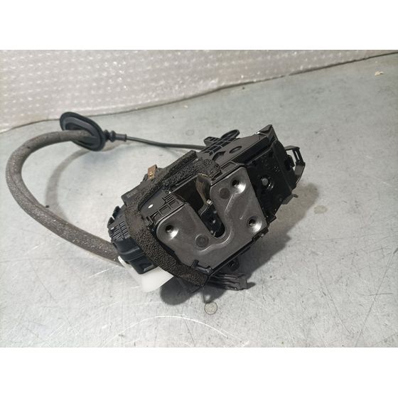 Cerradura Puerta Delantera Izquierda Para Renault Clio V