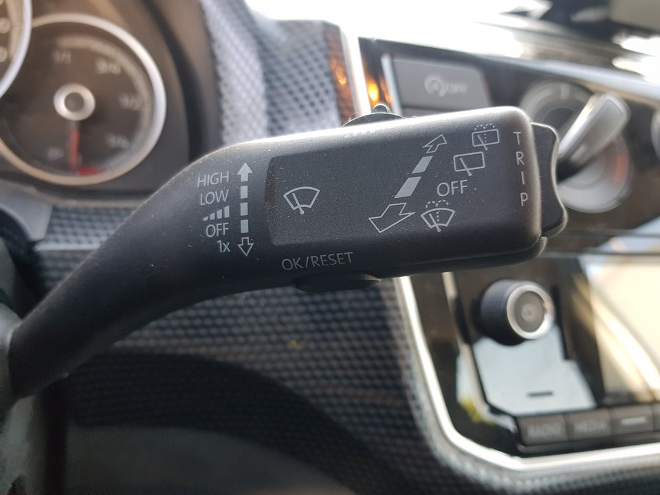 Mando Luces Y Limpia Para Volkswagen Up!